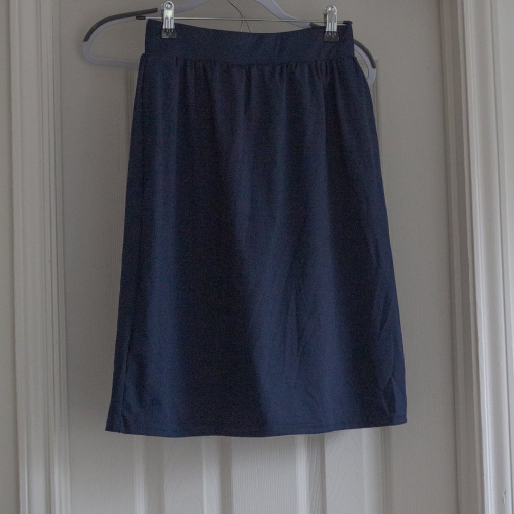 ATHLETIC KNEE LENGTH SKORT with Built in Shorts